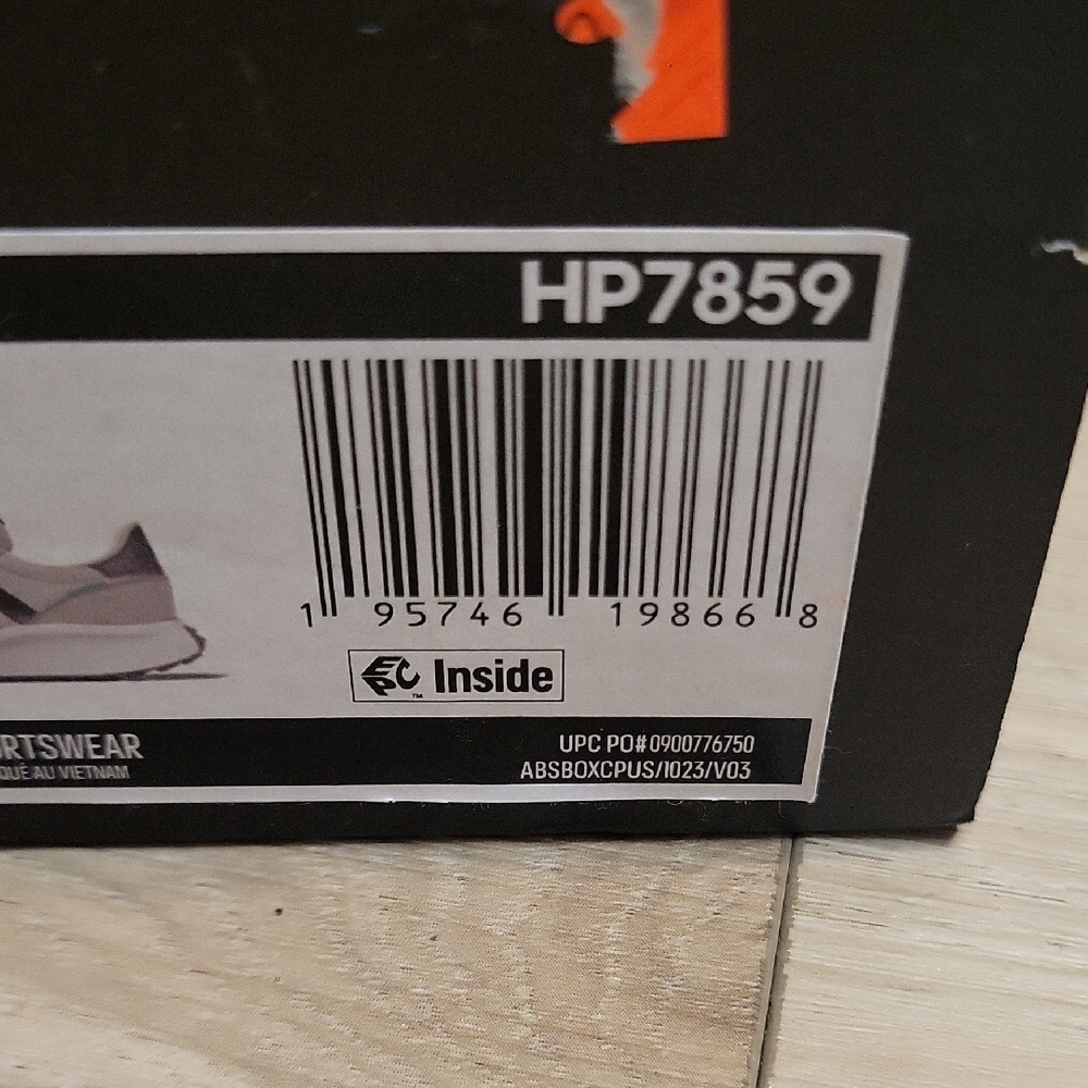Adidas Cream and Gray Running Shoes - Picture 6 of 6
